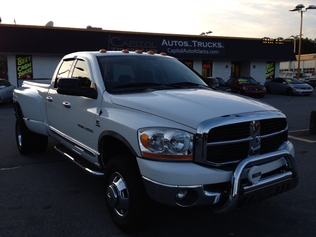 Dodge Ram 3500 2006 photo 3