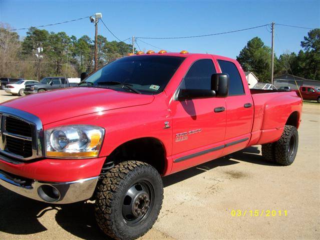 Dodge Ram 3500 2006 photo 1