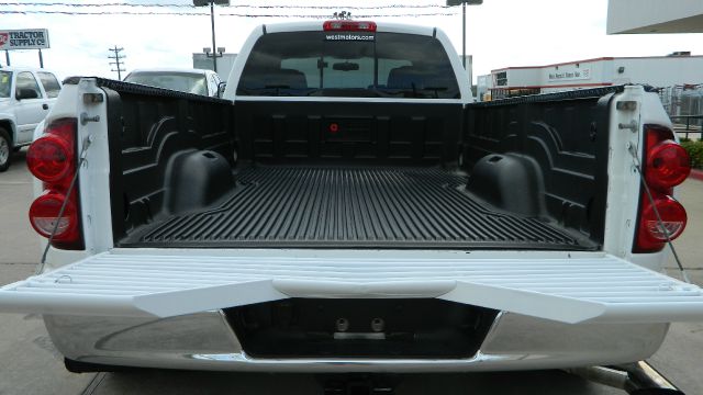 Dodge Ram 3500 2007 photo 4