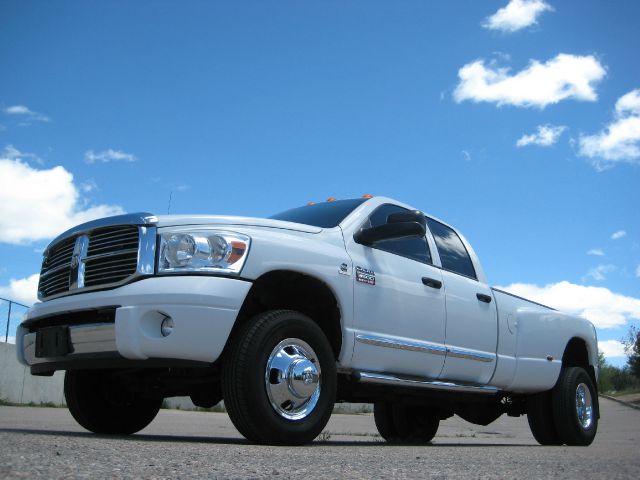 Dodge Ram 3500 2007 photo 19