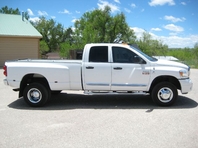 Dodge Ram 3500 2007 photo 22