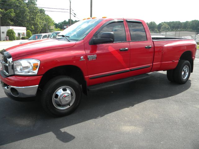 Dodge Ram 3500 2007 photo 2