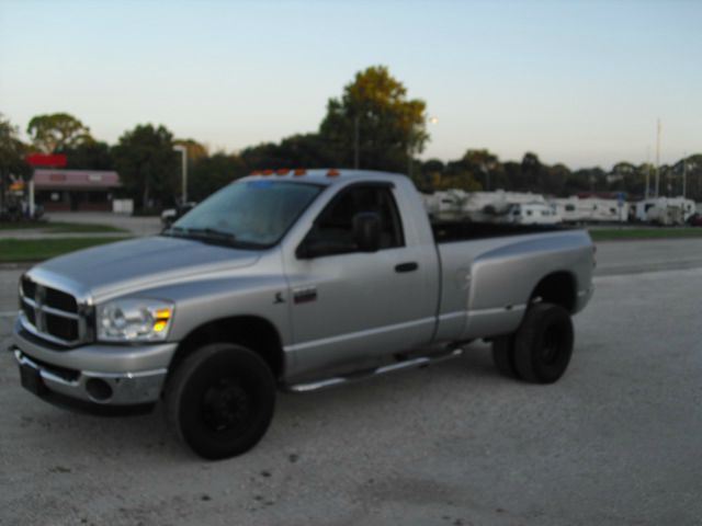 Dodge Ram 3500 2007 photo 2