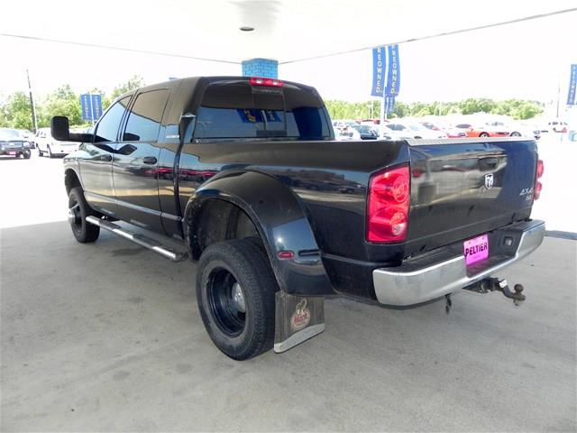 Dodge Ram 3500 2007 photo 20