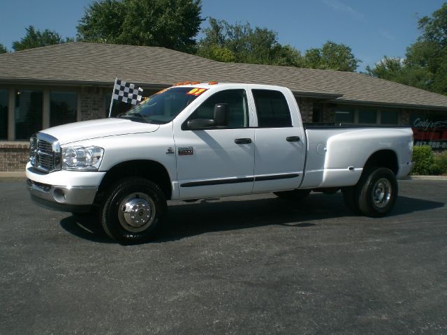 Dodge Ram 3500 2007 photo 2