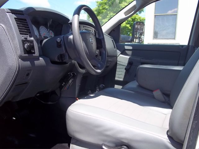 Dodge Ram 3500 2007 photo 2