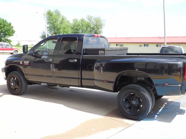 Dodge Ram 3500 2007 photo 12