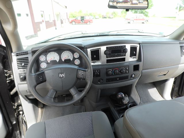 Dodge Ram 3500 2007 photo 2