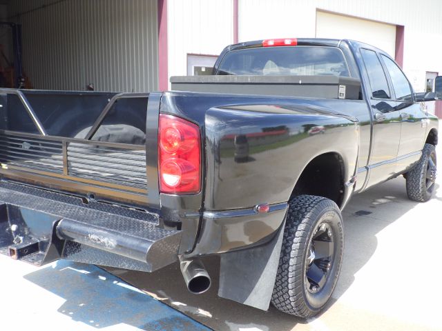 Dodge Ram 3500 2007 photo 9