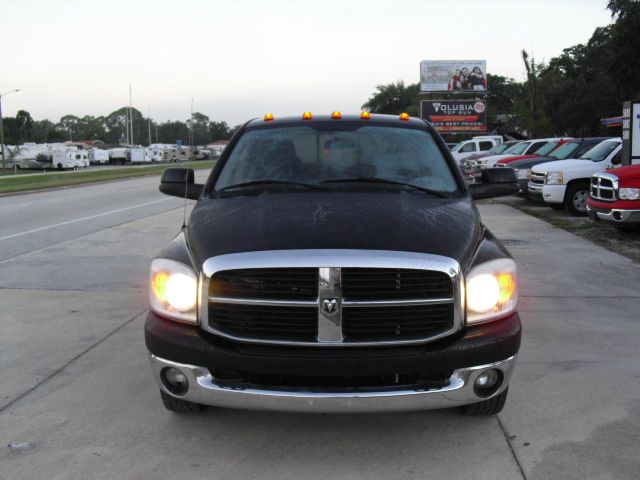 Dodge Ram 3500 2007 photo 2