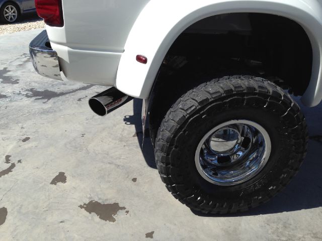 Dodge Ram 3500 2007 photo 11