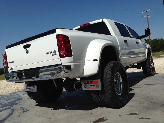 Dodge Ram 3500 2007 photo 33