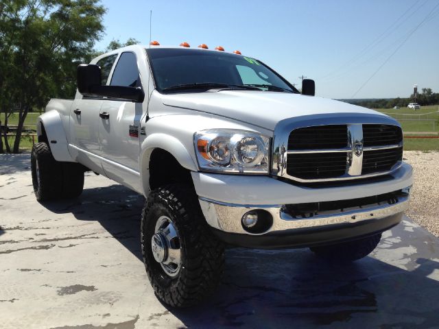 Dodge Ram 3500 2007 photo 42