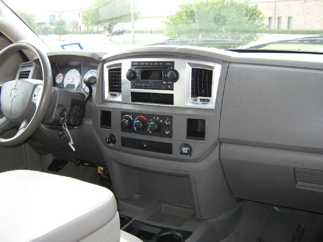 Dodge Ram 3500 2007 photo 9