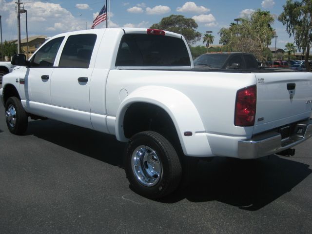 Dodge Ram 3500 2008 photo 3