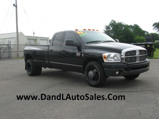 Dodge Ram 3500 2500hd SLT 4WD Pickup Truck