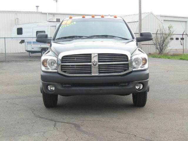 Dodge Ram 3500 2008 photo 2