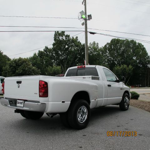 Dodge Ram 3500 2008 photo 2