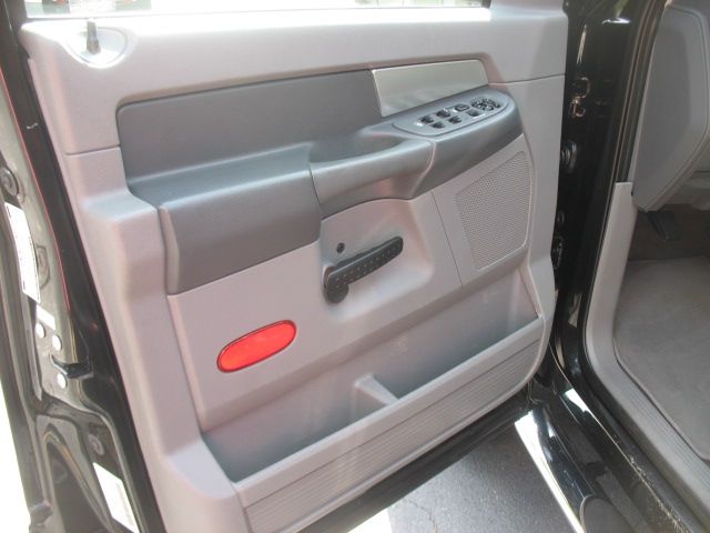 Dodge Ram 3500 2008 photo 14