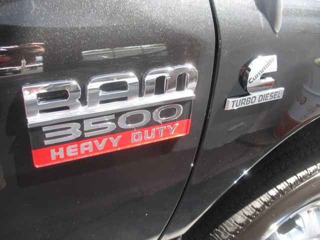 Dodge Ram 3500 2008 photo 21