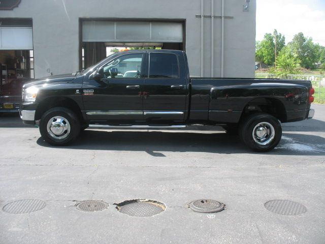 Dodge Ram 3500 2008 photo 22