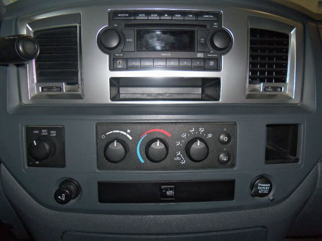 Dodge Ram 3500 2009 photo 16