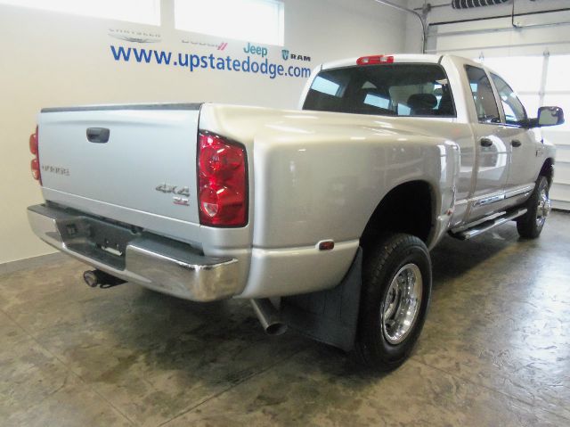 Dodge Ram 3500 2009 photo 20