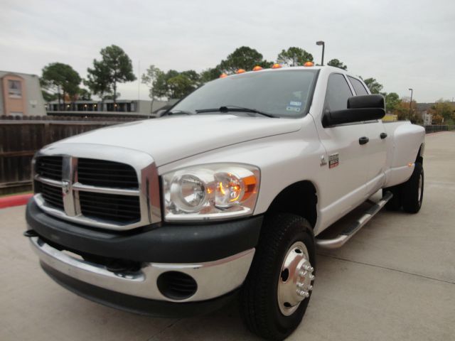 Dodge Ram 3500 2009 photo 2