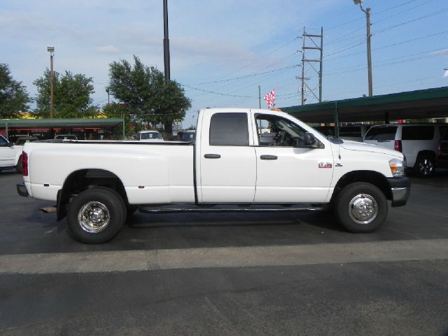 Dodge Ram 3500 2009 photo 2