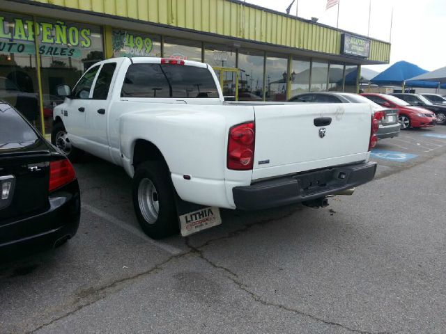 Dodge Ram 3500 2009 photo 2