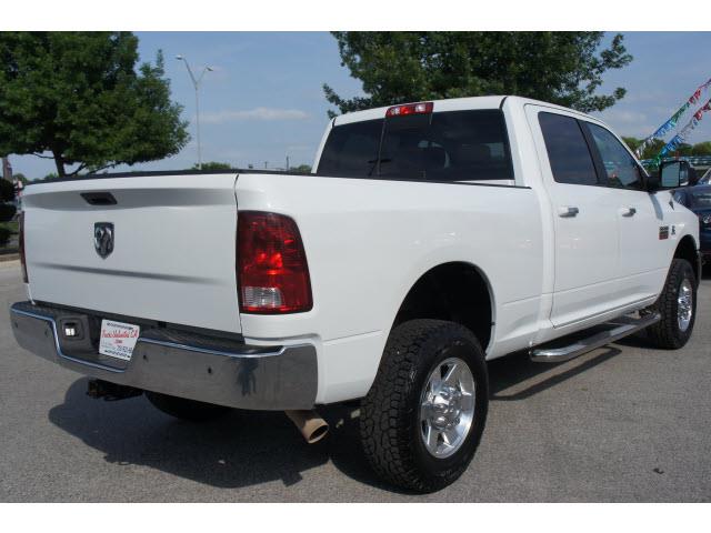 Dodge Ram 3500 2010 photo 8