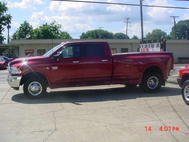 Dodge Ram 3500 2010 photo 2