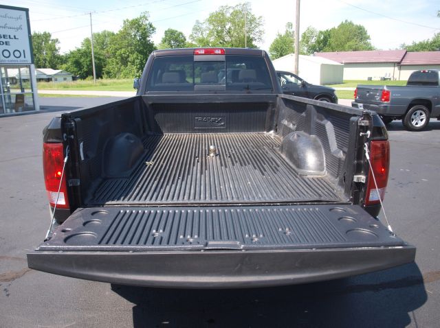 Dodge Ram 3500 2010 photo 21