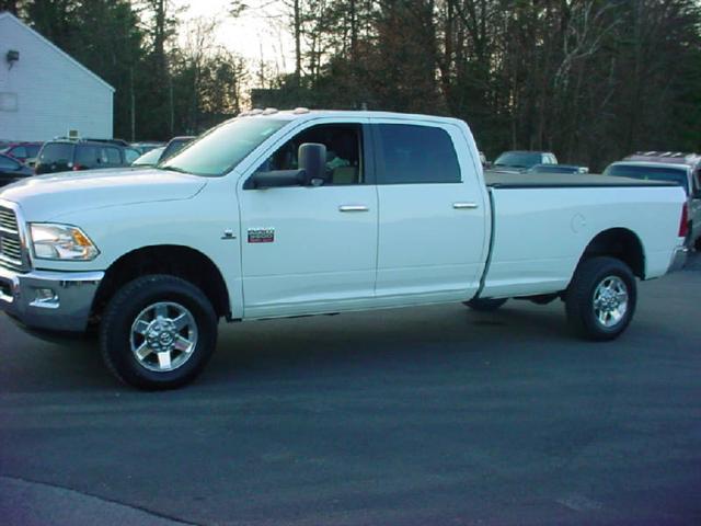 Dodge Ram 3500 2010 photo 2