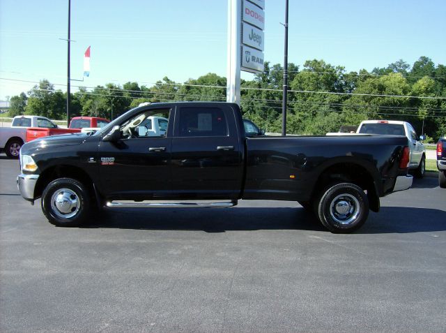 Dodge Ram 3500 2010 photo 3