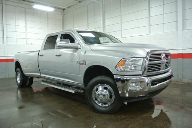 Dodge Ram 3500 SL2 Pickup Truck