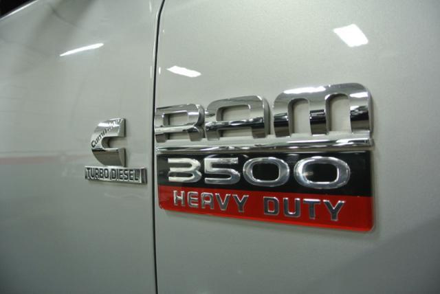 Dodge Ram 3500 2010 photo 1