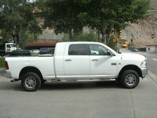 Dodge Ram 3500 2010 photo 1