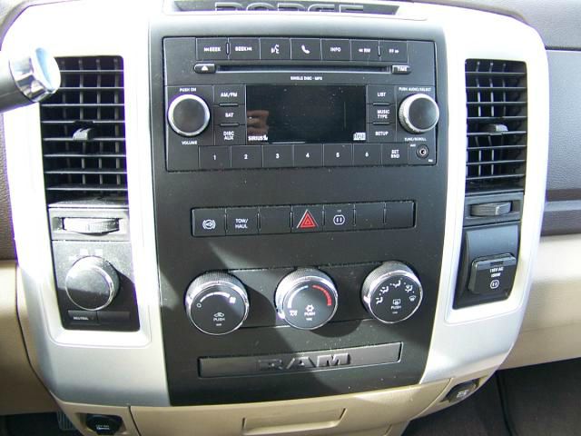 Dodge Ram 3500 2010 photo 1