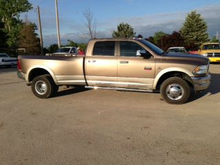 Dodge Ram 3500 2010 photo 24