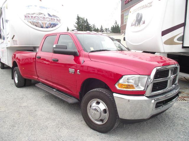 Dodge Ram 3500 2011 photo 2