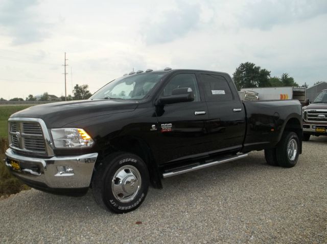 Dodge Ram 3500 2011 photo 1