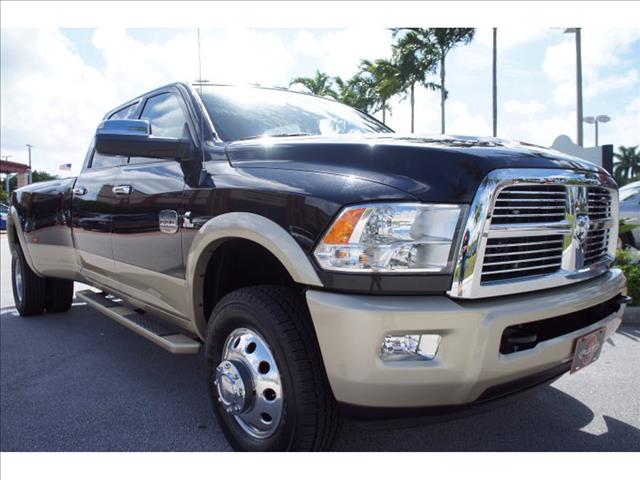 Dodge Ram 3500 2011 photo 2