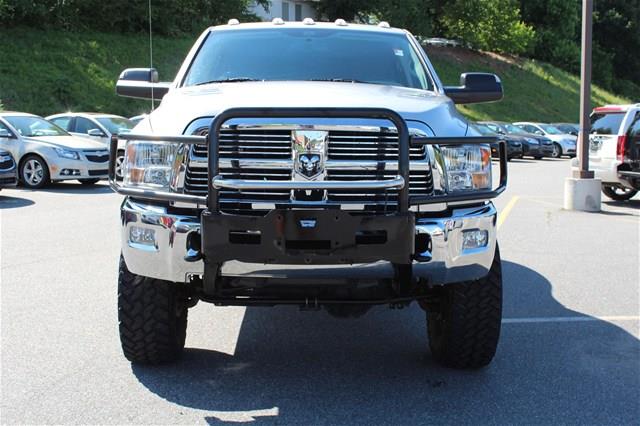 Dodge Ram 3500 2011 photo 25