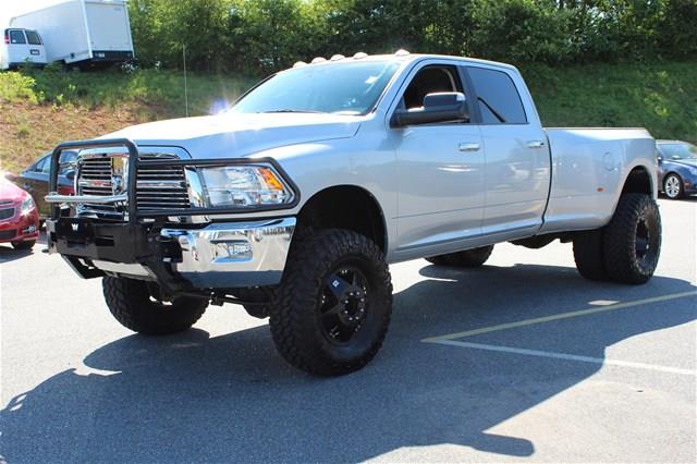 Dodge Ram 3500 2011 photo 35