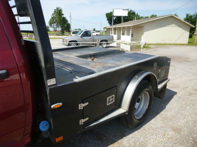 Dodge Ram 3500 2011 photo 18