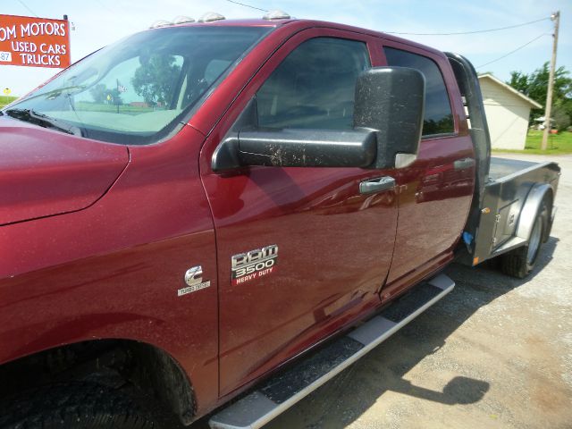 Dodge Ram 3500 2011 photo 20