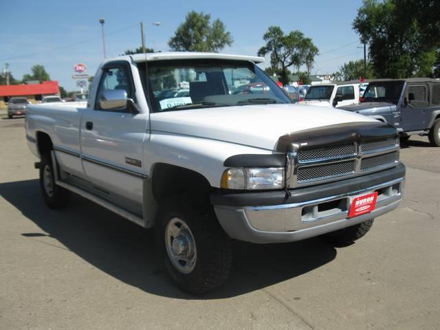 Dodge Ram Pickup 1995 photo 5