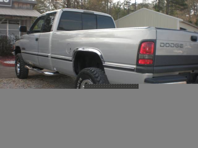 Dodge Ram Pickup 1997 photo 3