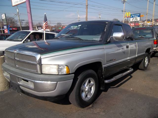 Dodge Ram Pickup Base Pickup